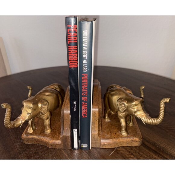 Vintage Metal Double Elephant 4.5 & 5.5” Tall Sculptures  7lb Each Bookends - Picture 1 of 8